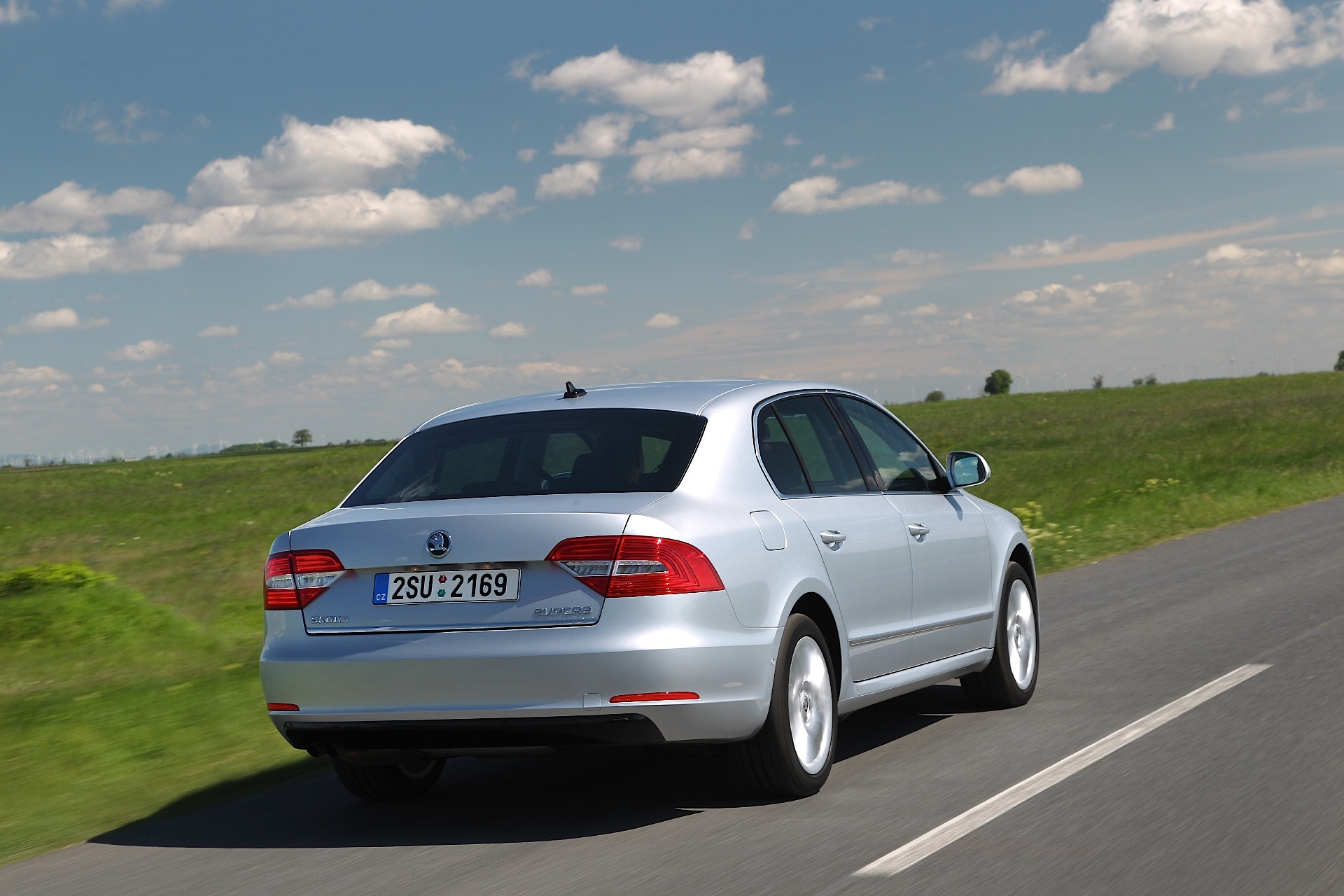 Skoda Superb photo 14