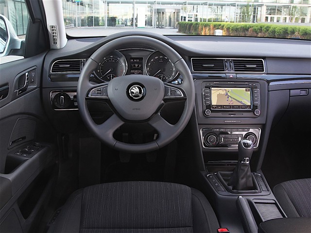 Skoda Superb photo 66