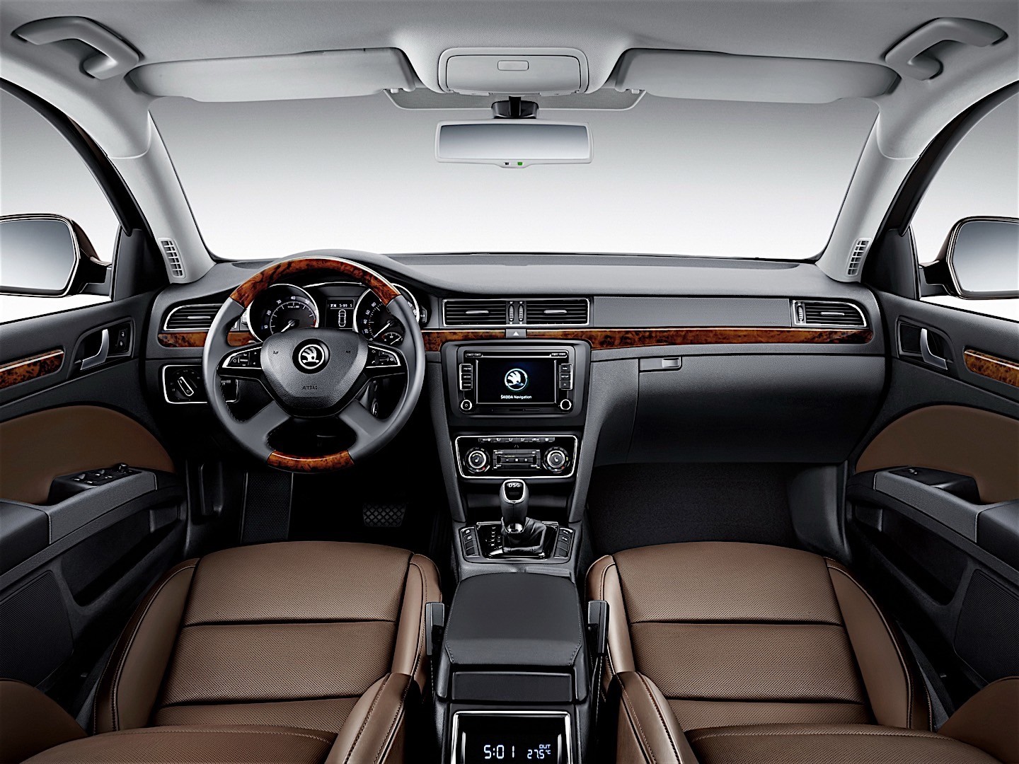 Skoda Superb photo 69