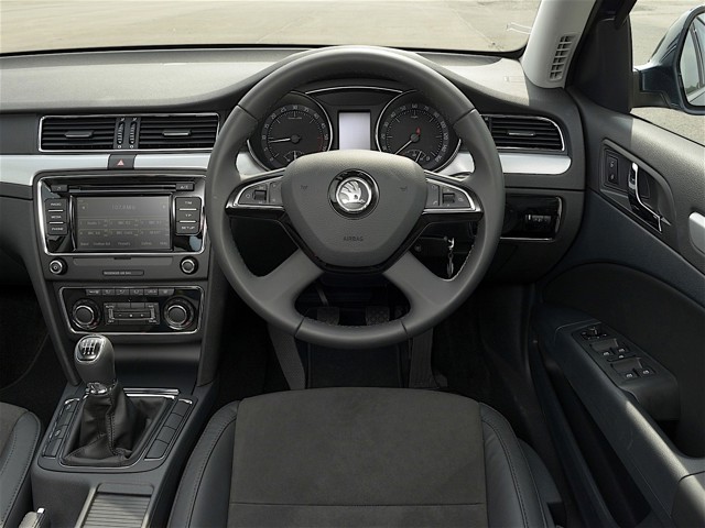 Skoda Superb photo 71
