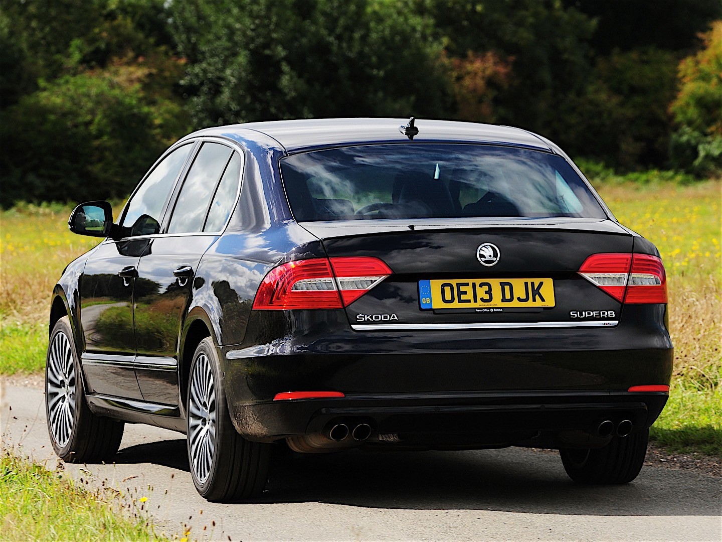 Skoda Superb photo 27