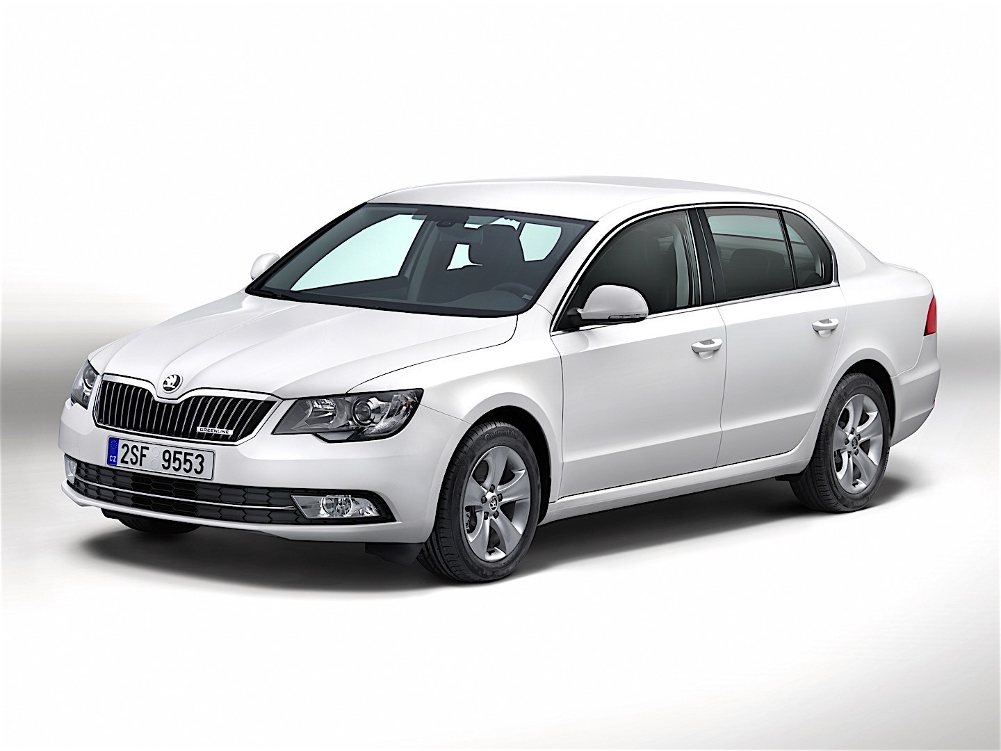 Skoda Superb photo 34