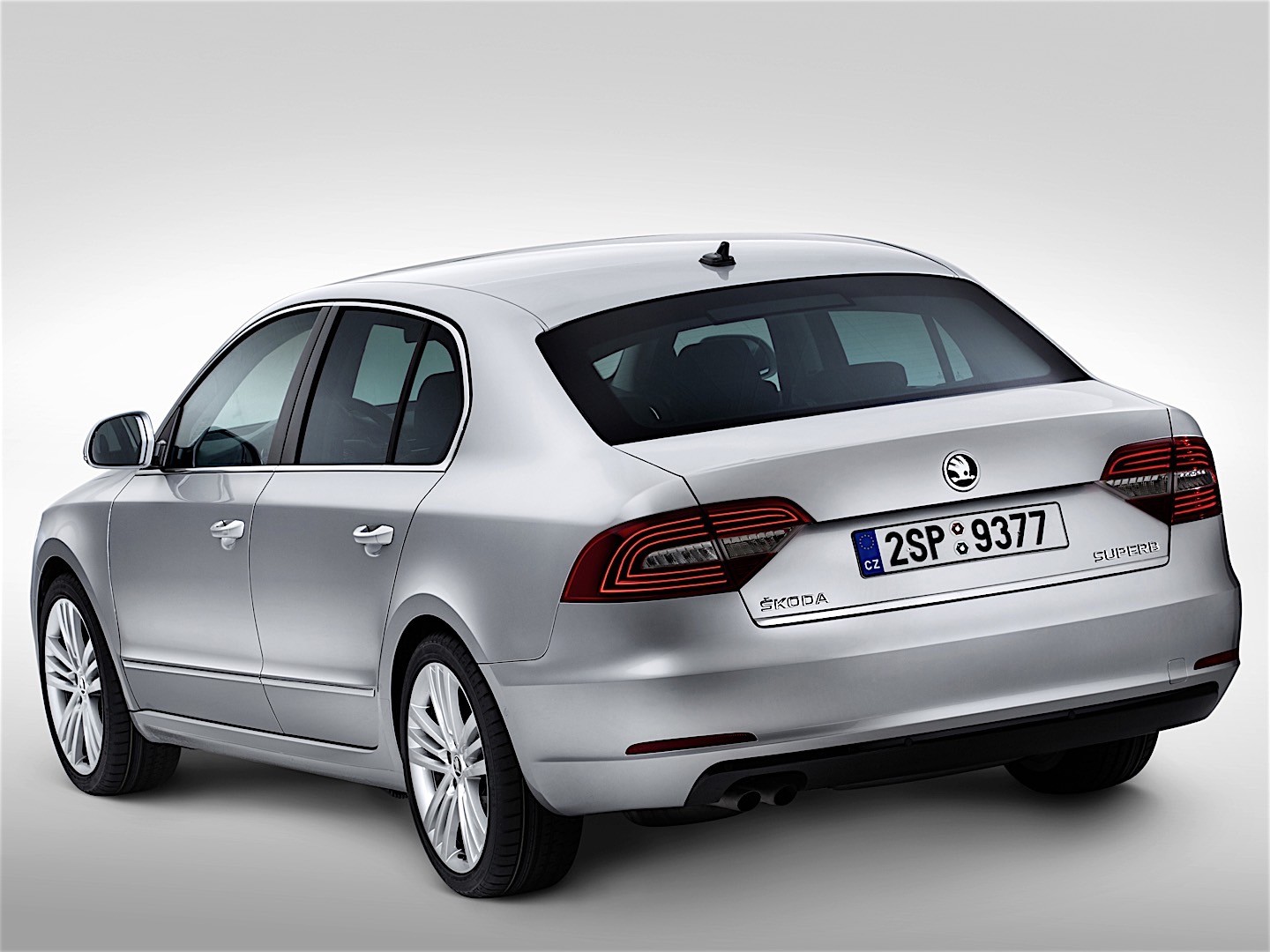 Skoda Superb photo 40