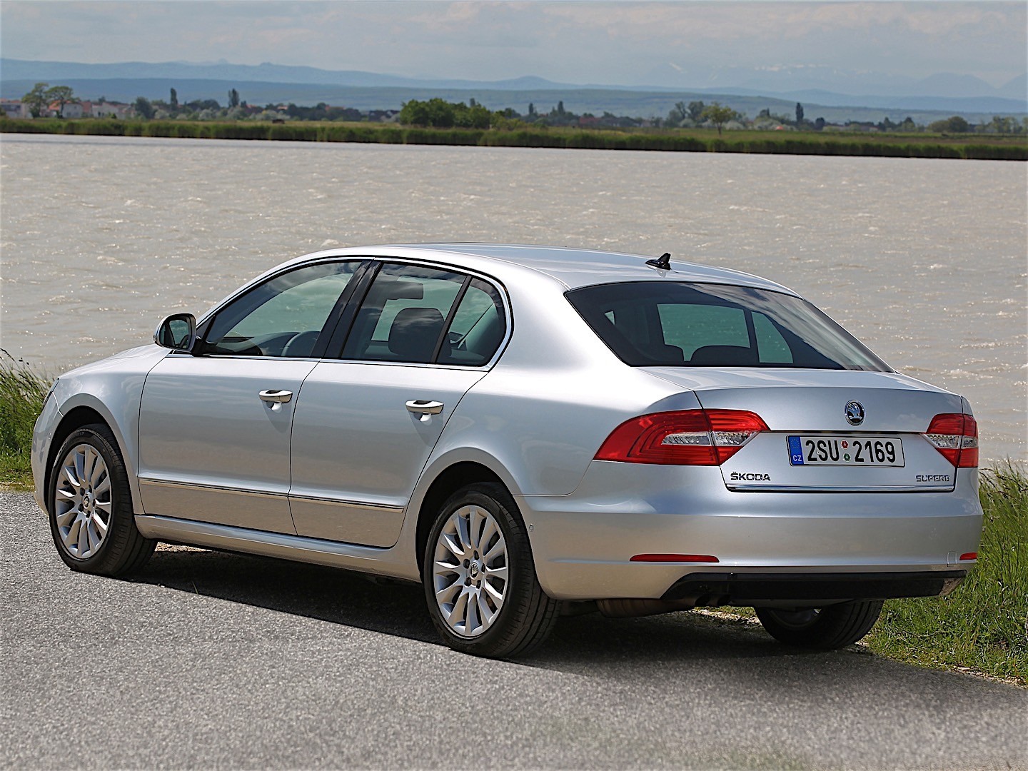 Skoda Superb photo 44