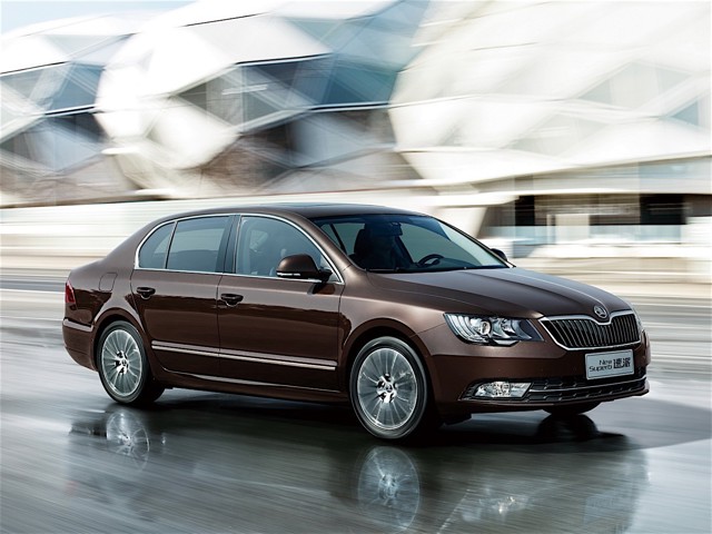 Skoda Superb photo 49
