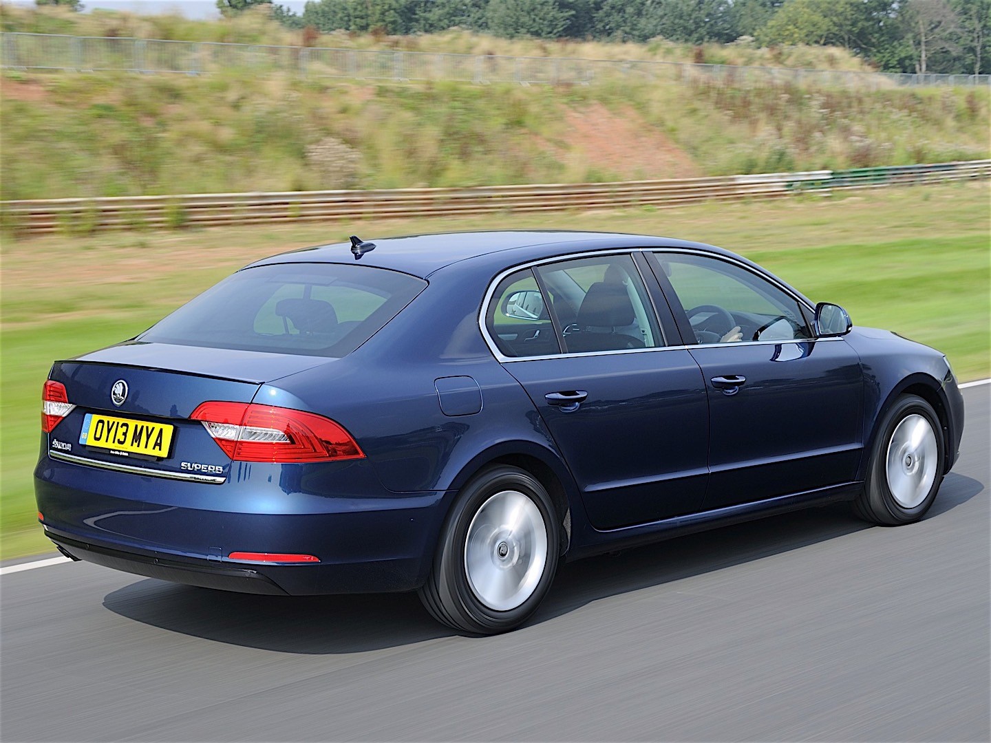 Skoda Superb photo 55