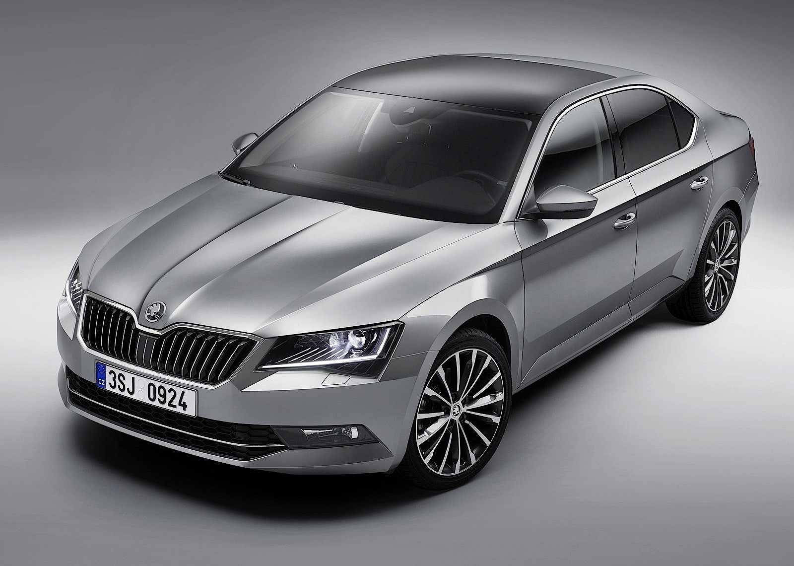 Skoda Superb photo 6