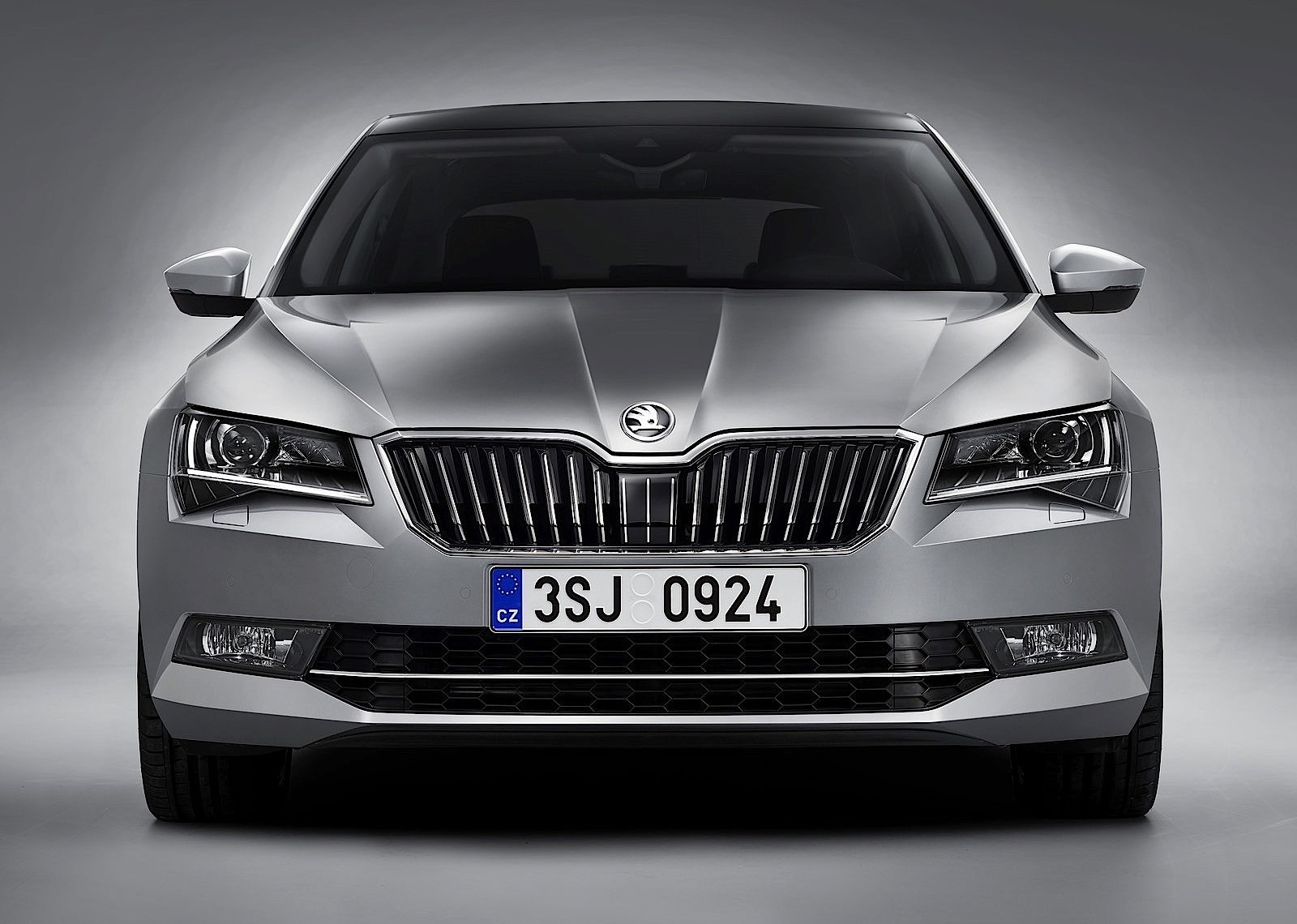 Skoda Superb photo 19
