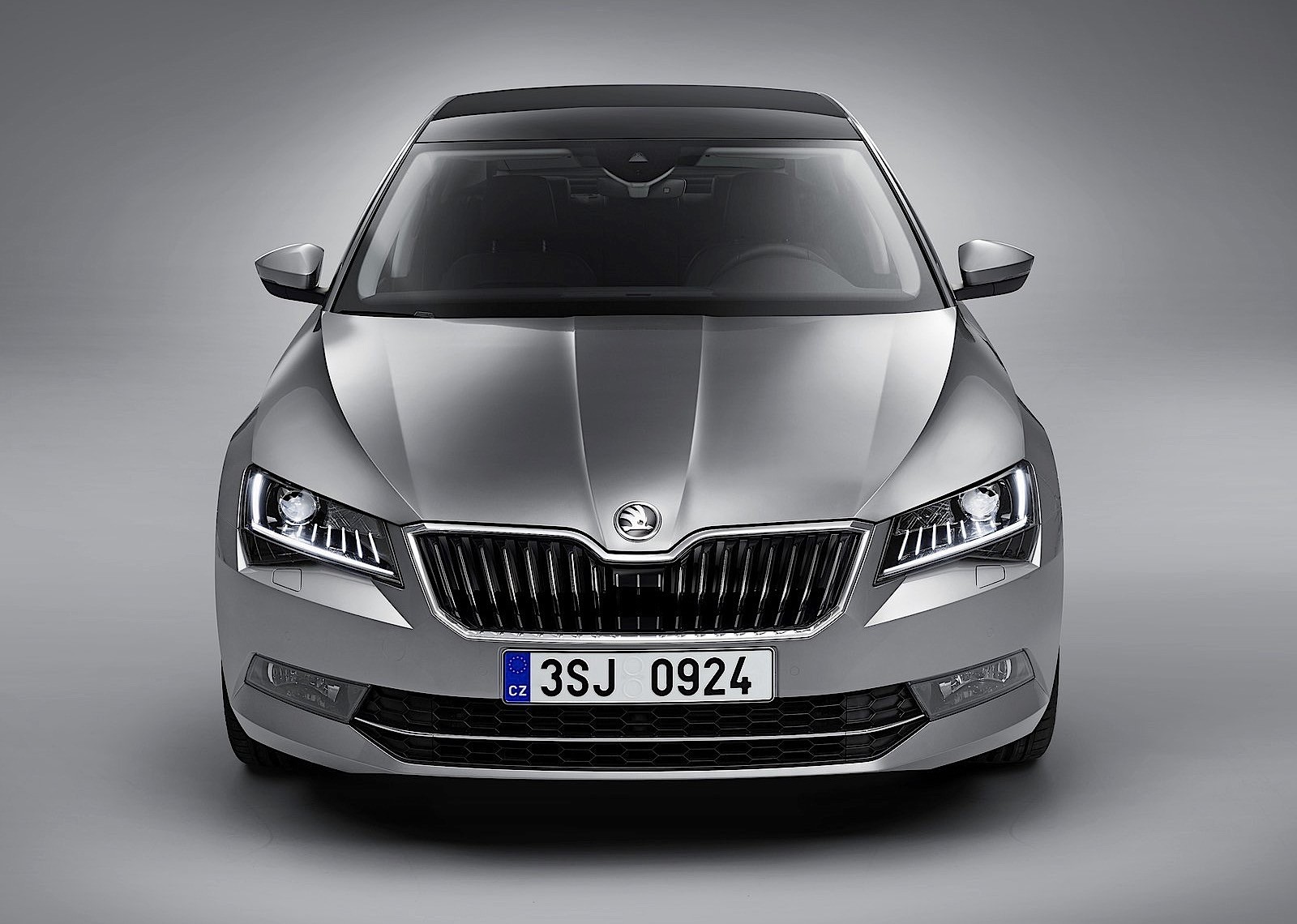 Skoda Superb photo 20