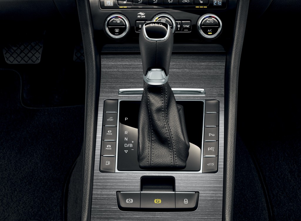 Skoda Superb photo 76