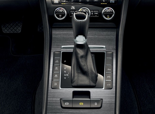 Skoda Superb photo 76