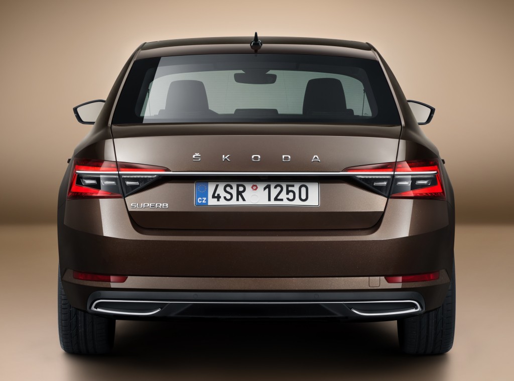 Skoda Superb photo 8