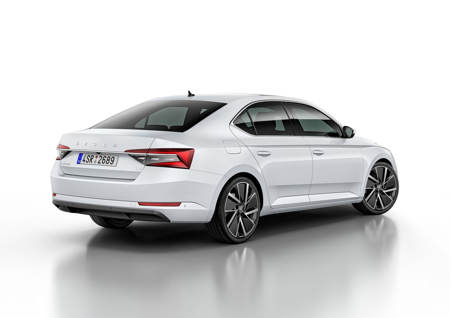 Skoda Superb photo 16
