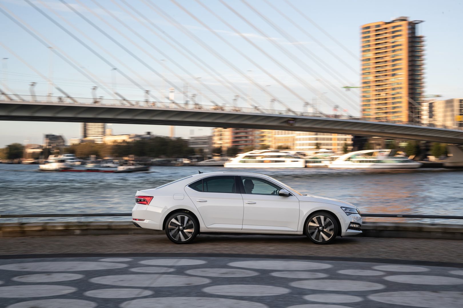 Skoda Superb photo 27