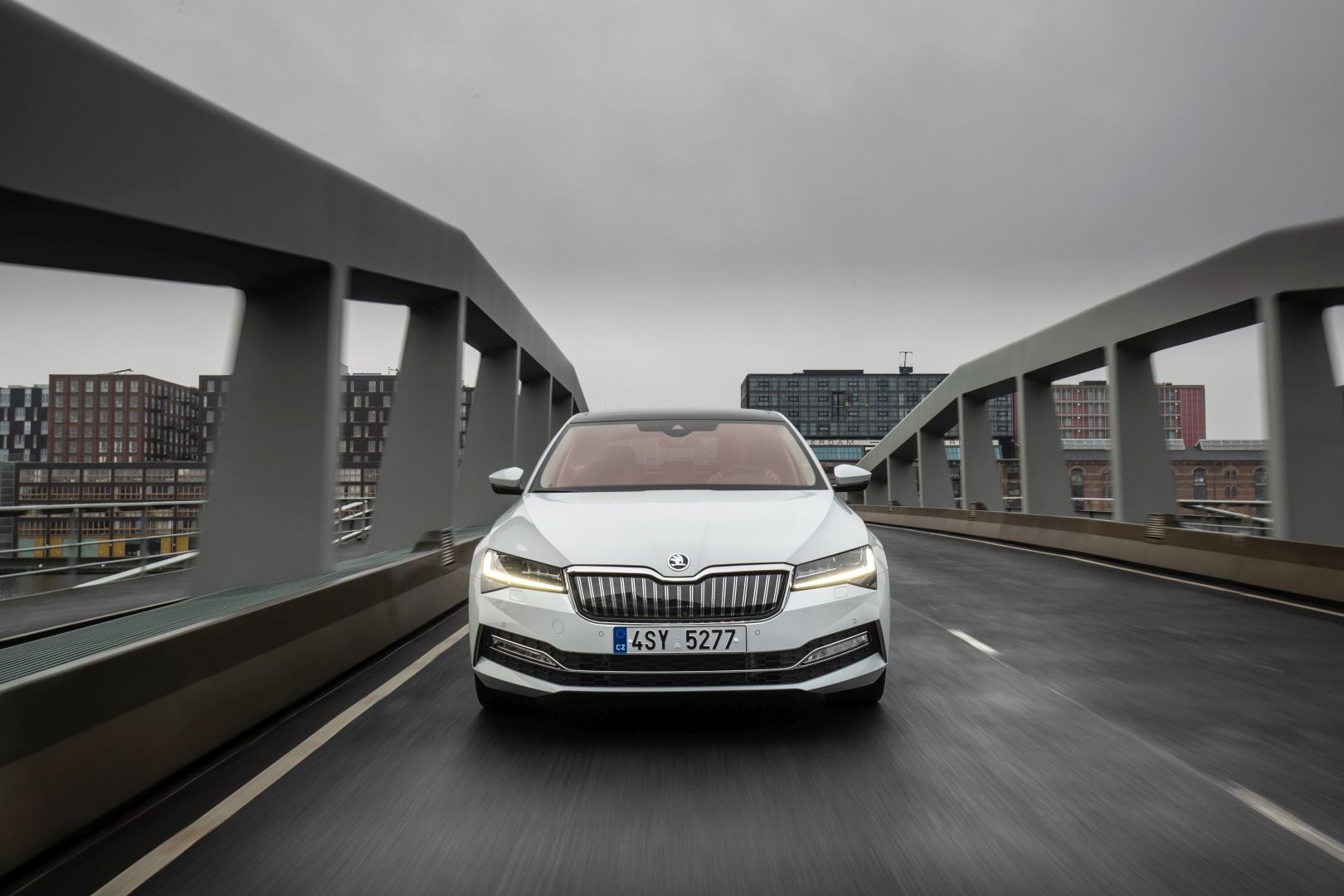 Skoda Superb photo 35