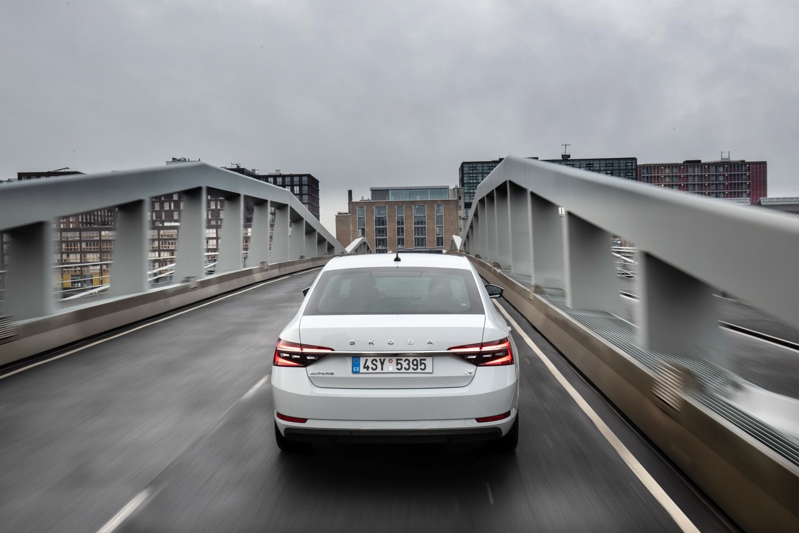 Skoda Superb photo 36