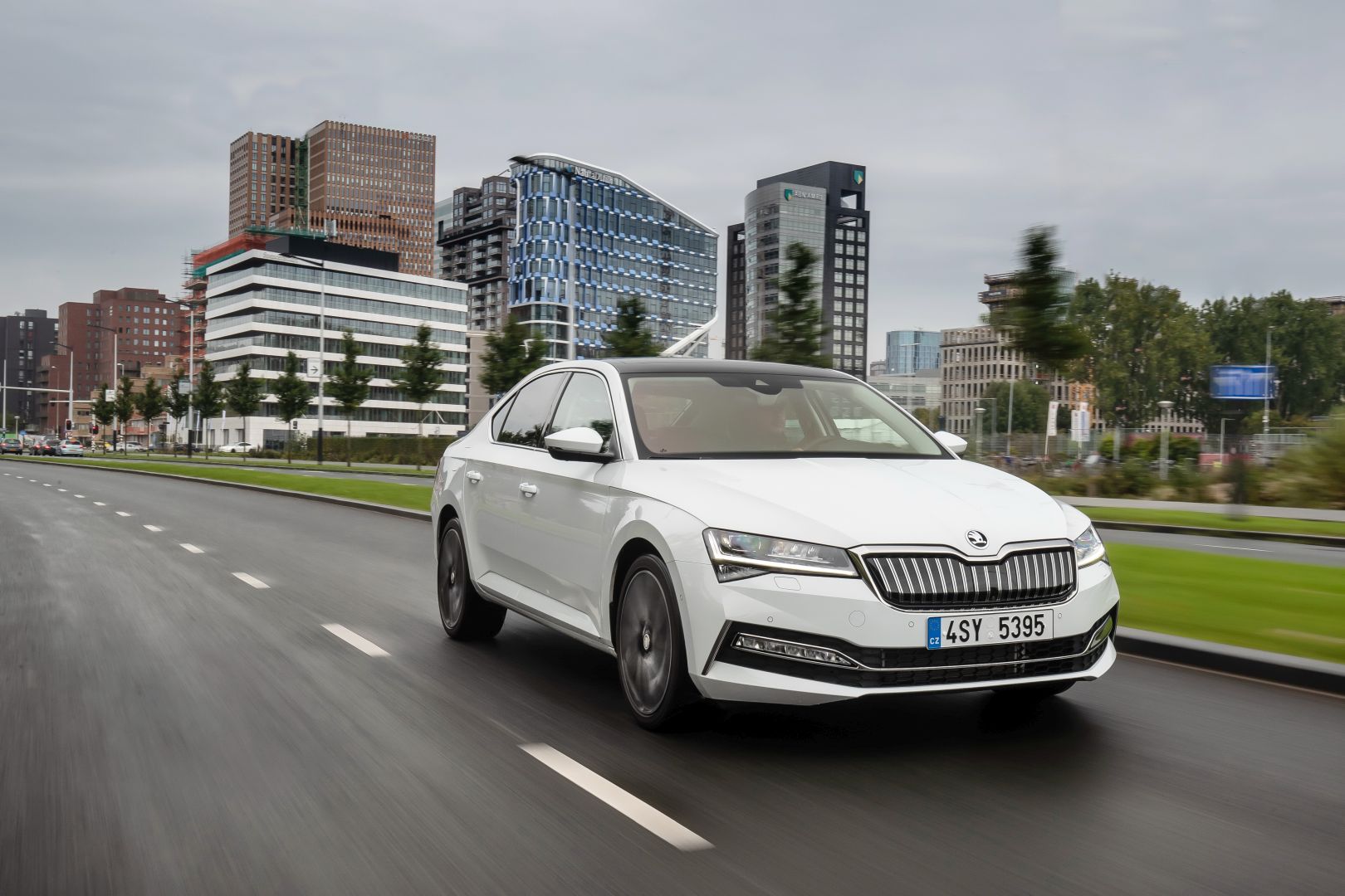 Skoda Superb photo 39