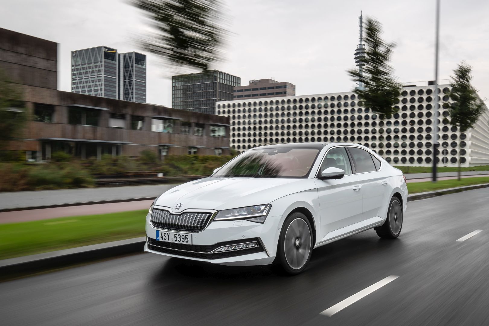 Skoda Superb photo 40