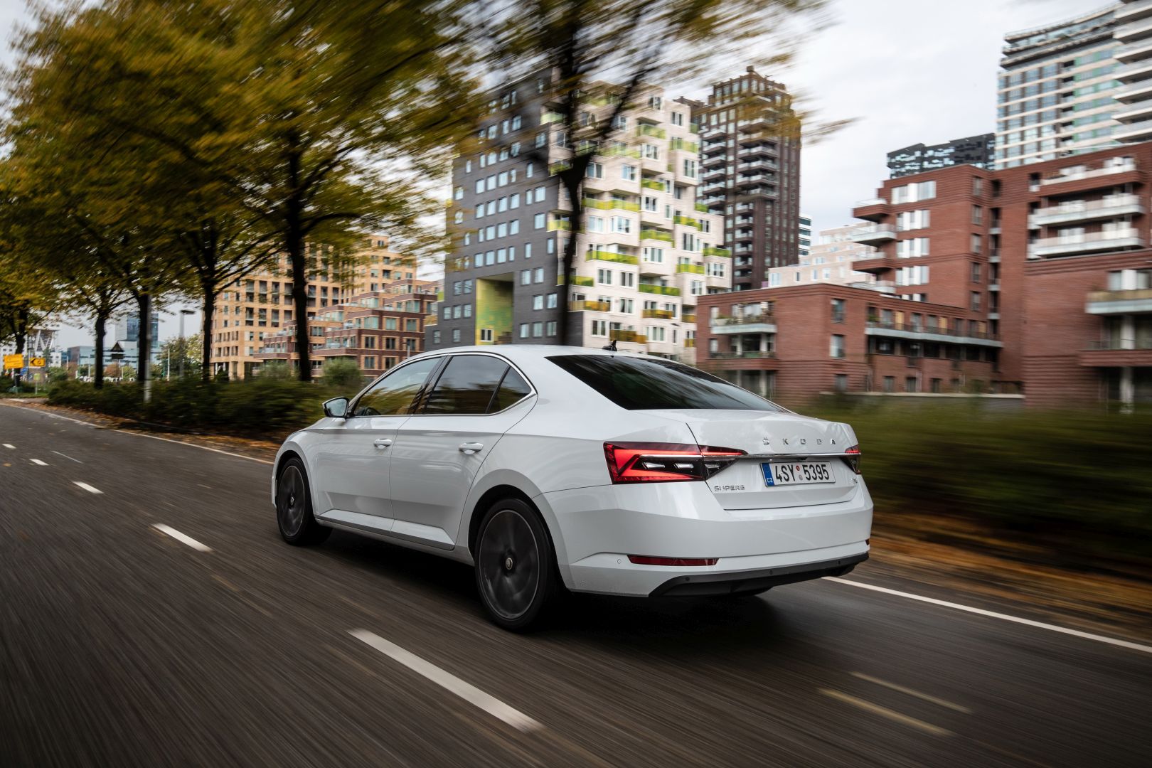 Skoda Superb photo 43