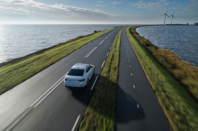 Skoda Superb photo 46