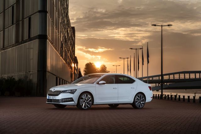 Skoda Superb photo 47