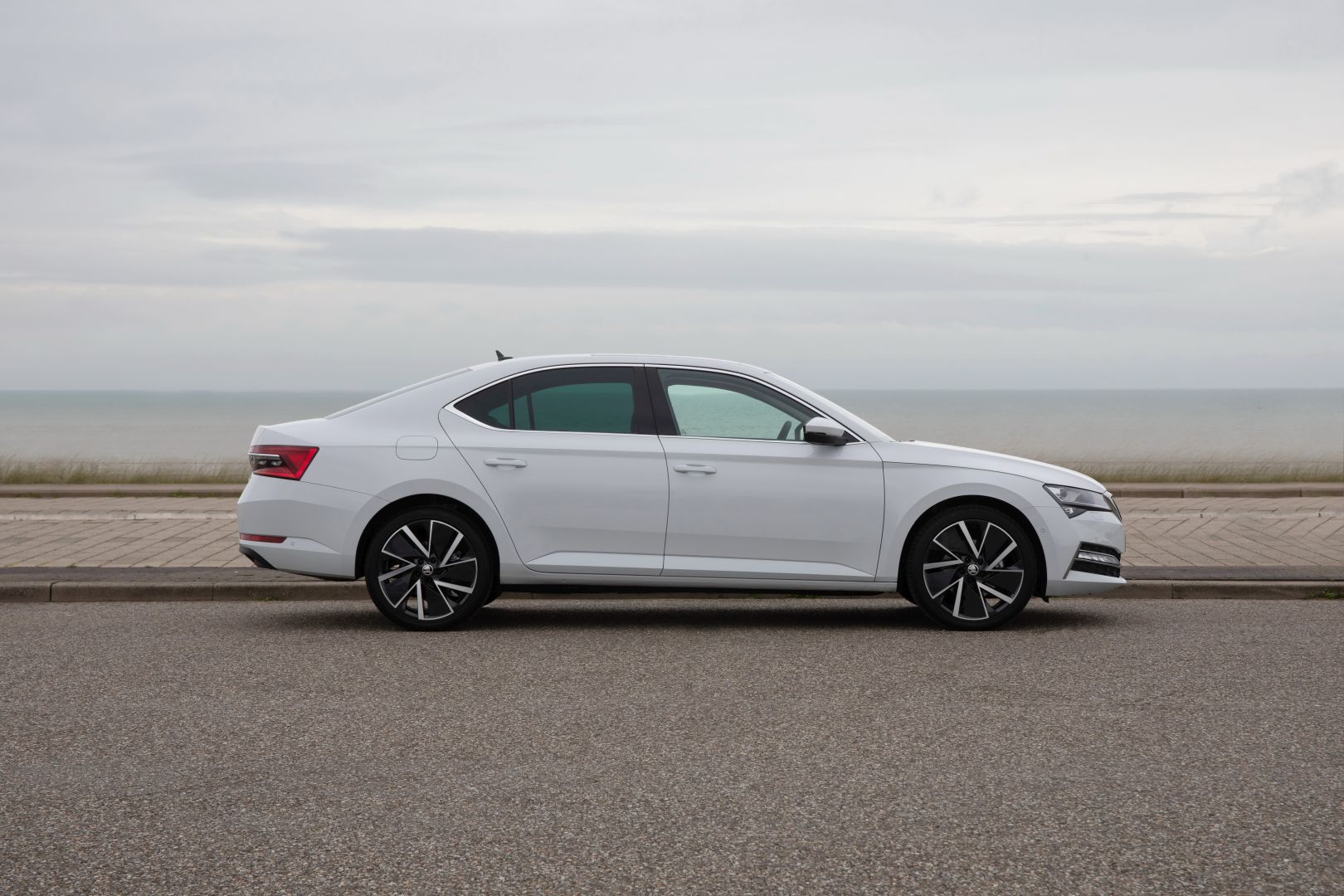 Skoda Superb photo 66