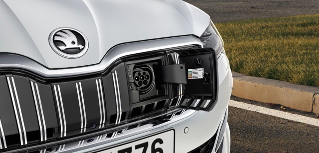 Skoda Superb photo 3