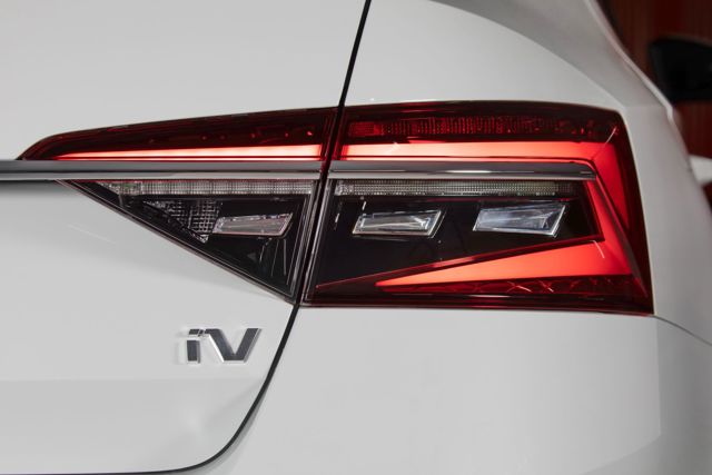 Skoda Superb photo 68