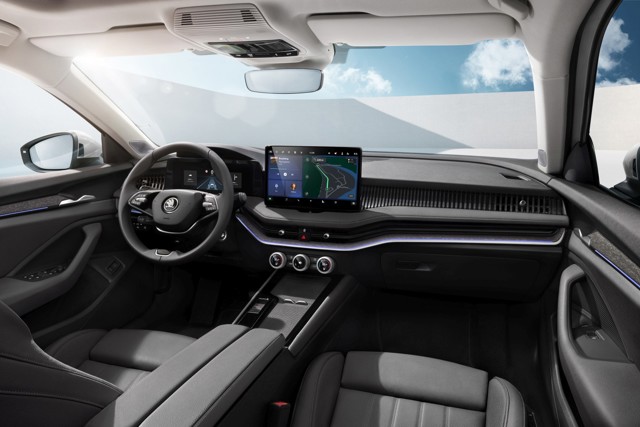 Skoda Superb photo 13