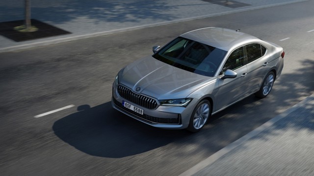 Skoda Superb photo 6