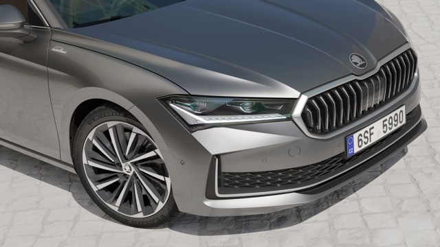 Skoda Superb photo 9