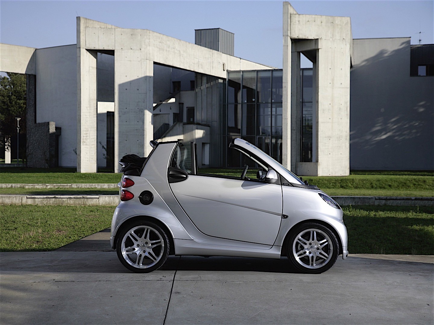 Smart Fortwo Cabrio Brabus photo 14