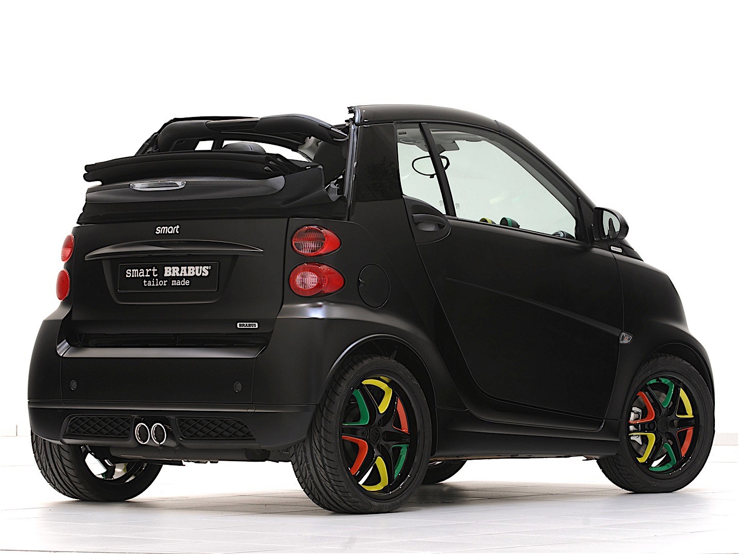 Smart Fortwo Cabrio Brabus photo 31