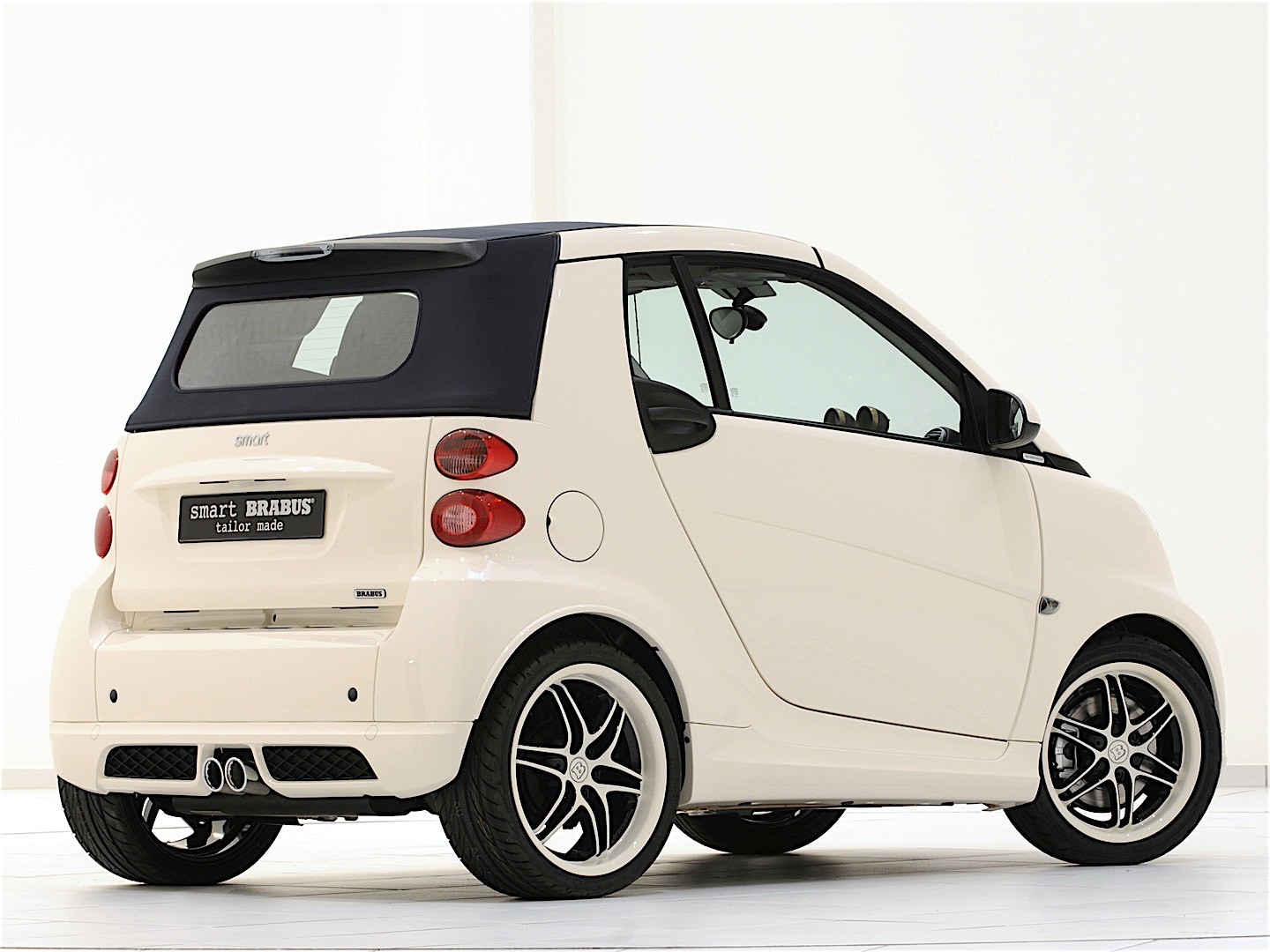 Smart Fortwo Cabrio Brabus photo 39