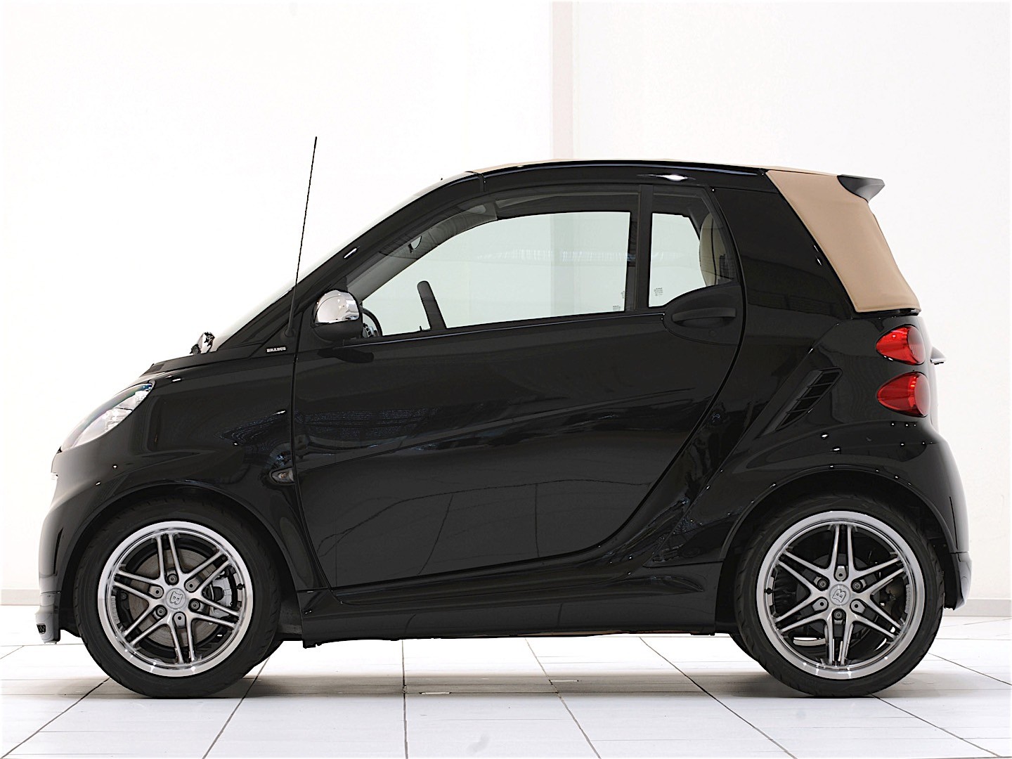 Smart Fortwo Cabrio Brabus photo 40