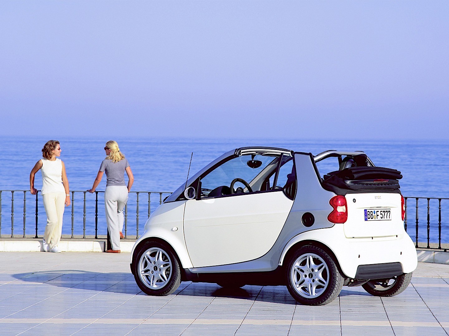 Smart Fortwo Cabrio photo 9