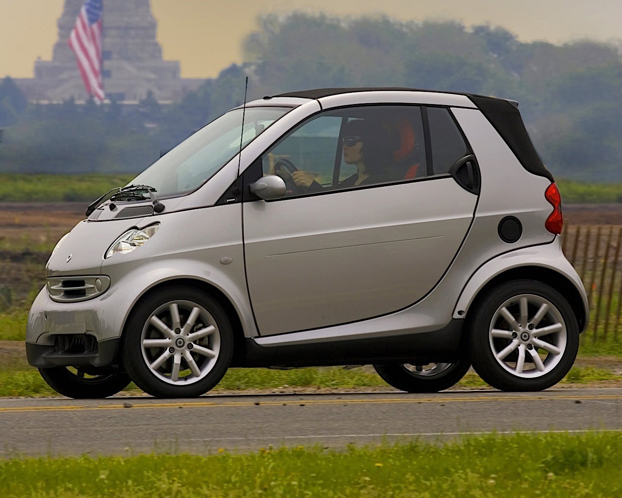 Smart Fortwo Cabrio photo 11