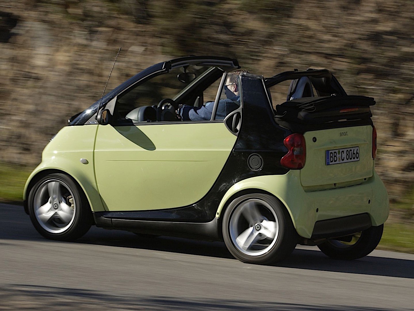 Smart Fortwo Cabrio photo 8
