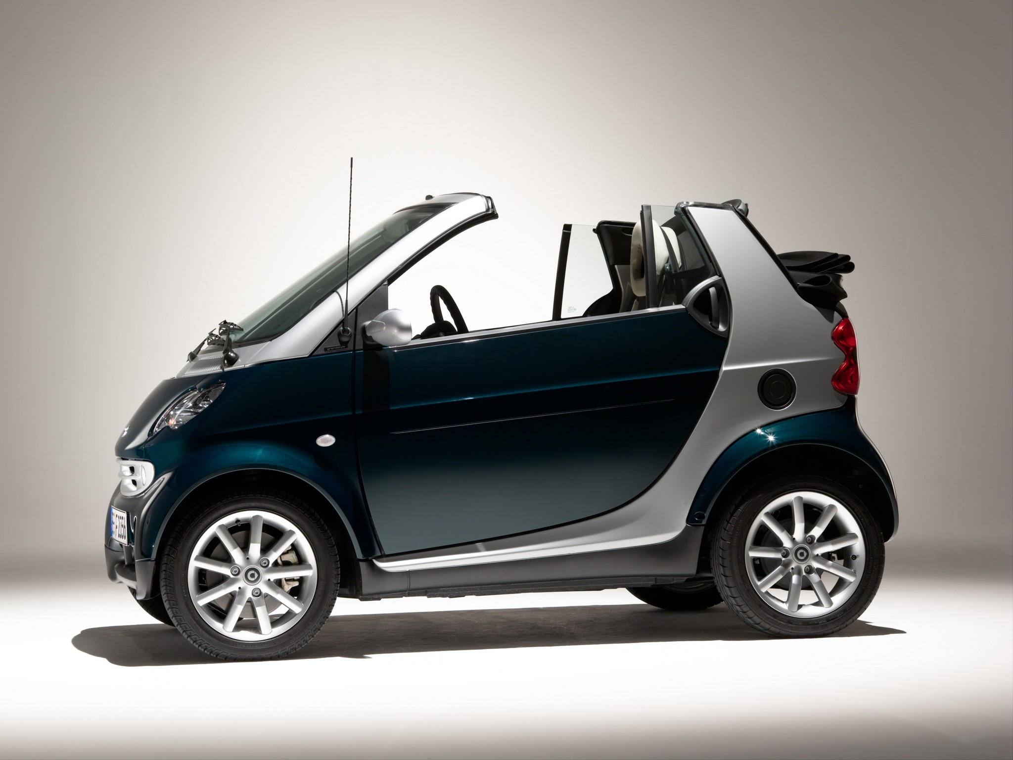 Smart Fortwo Cabrio photo 13