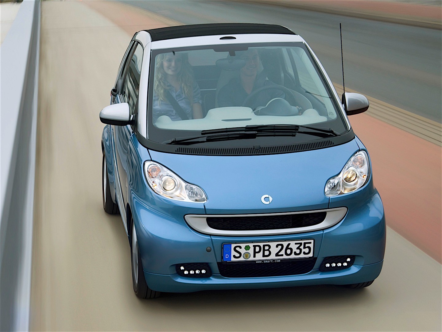 Smart Fortwo Cabrio photo 5