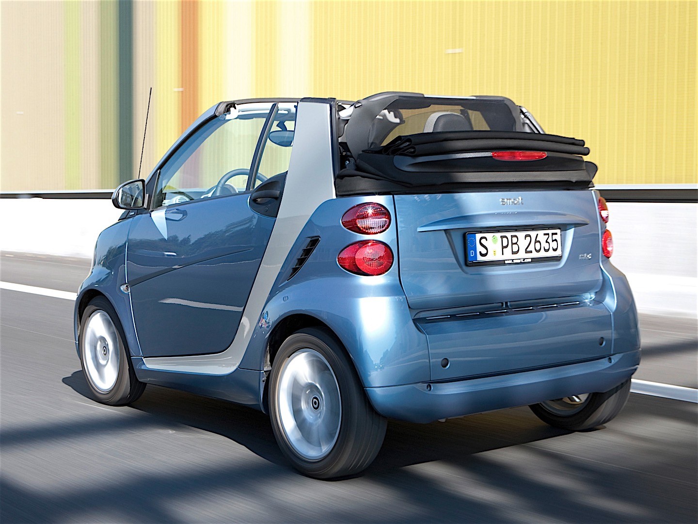 Smart Fortwo Cabrio photo 8