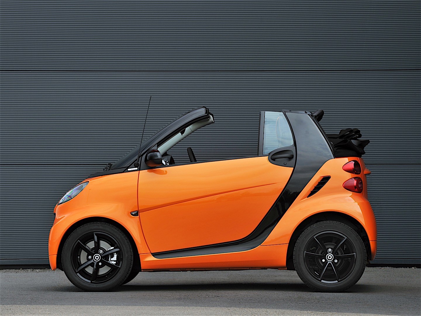 Smart Fortwo Cabrio photo 17
