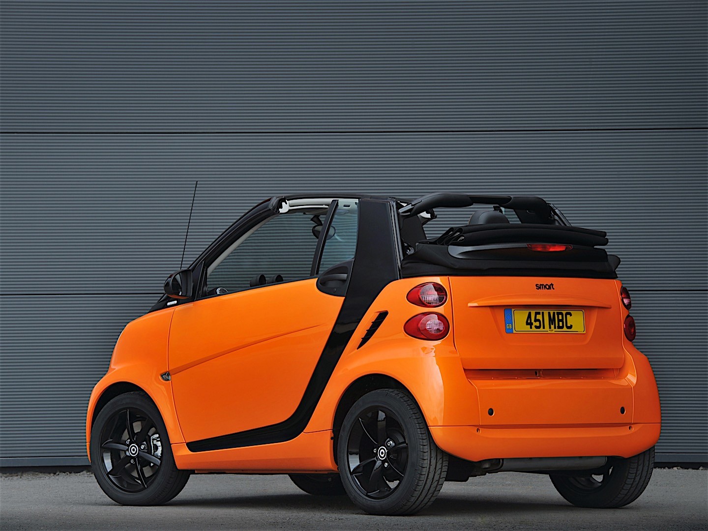 Smart Fortwo Cabrio photo 21