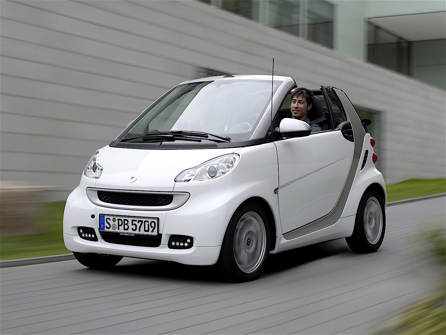 Smart Fortwo Cabrio photo 41
