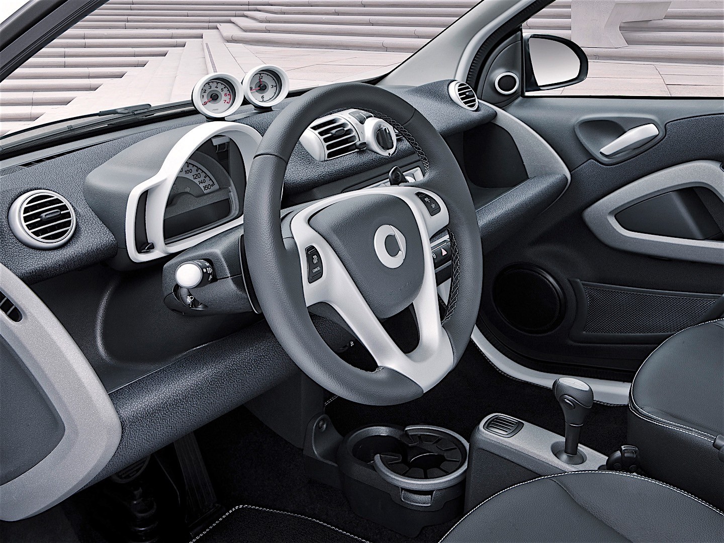 Smart Fortwo Cabrio photo 16