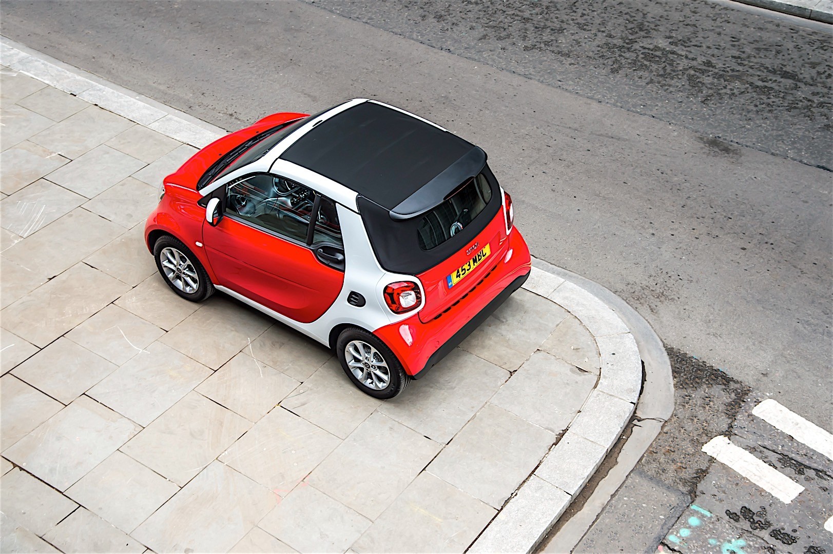 Smart Fortwo Cabrio photo 7