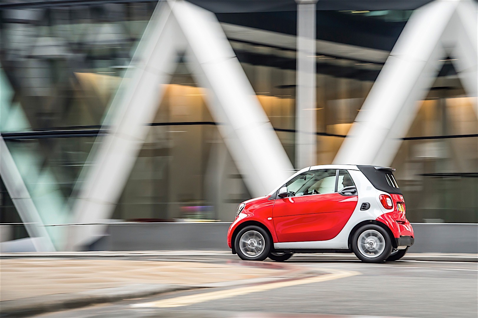 Smart Fortwo Cabrio photo 22
