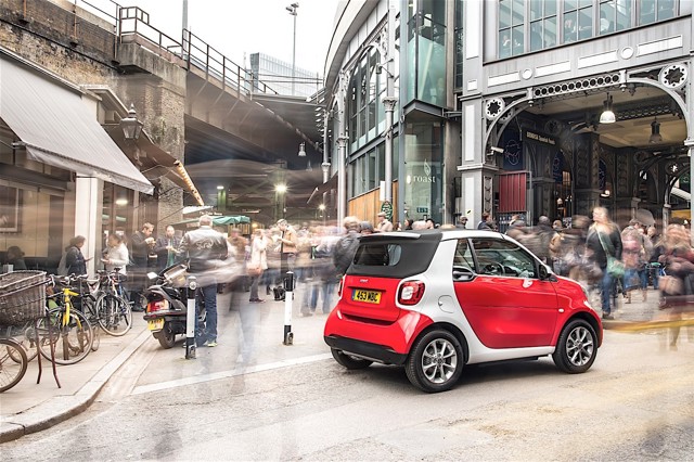 Smart Fortwo Cabrio photo 27