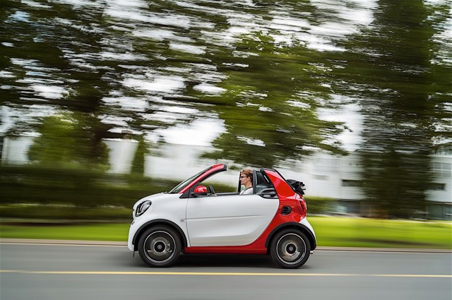 Smart Fortwo Cabrio photo 32