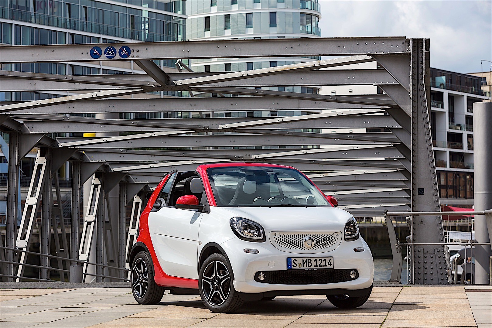 Smart Fortwo Cabrio photo 48